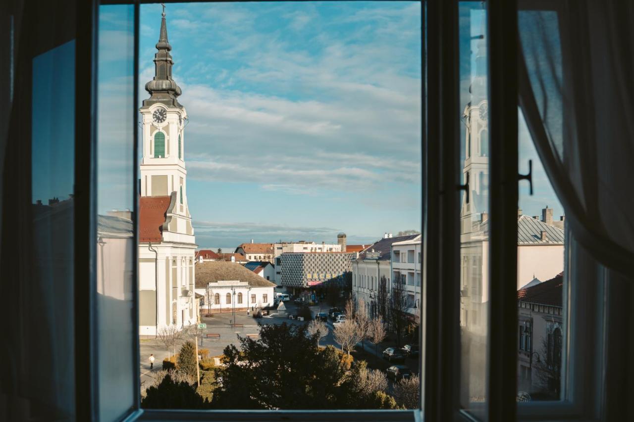 Volenter Lux Apartment Uno Baja Εξωτερικό φωτογραφία